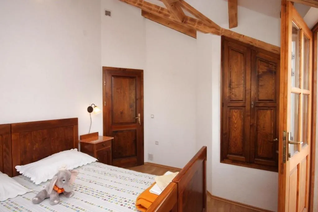 Holiday home Seaside Holiday House Kastel Novi, Kastela - 7554